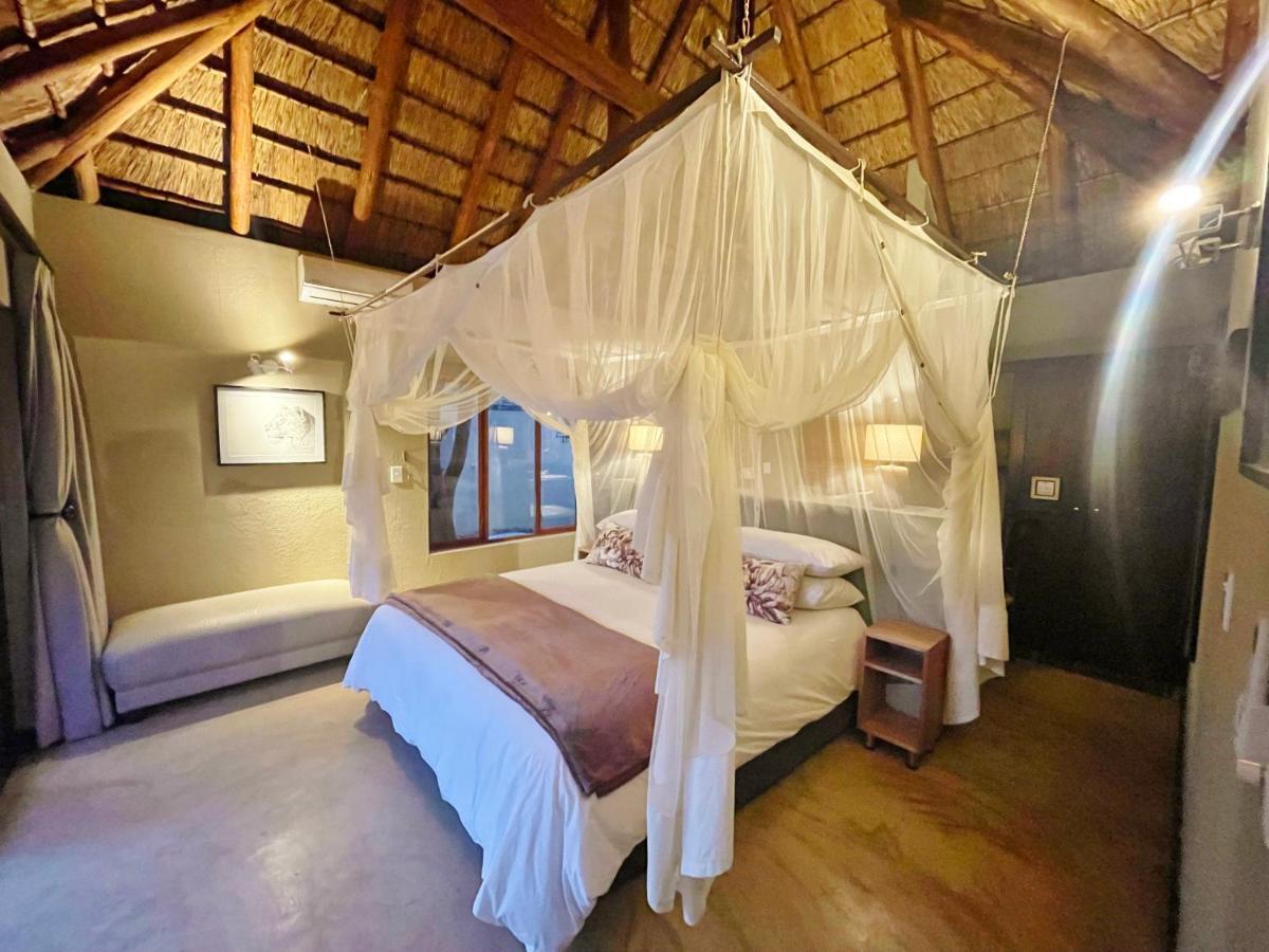 10 Raptors Lodge Hoedspruit Ngoại thất bức ảnh