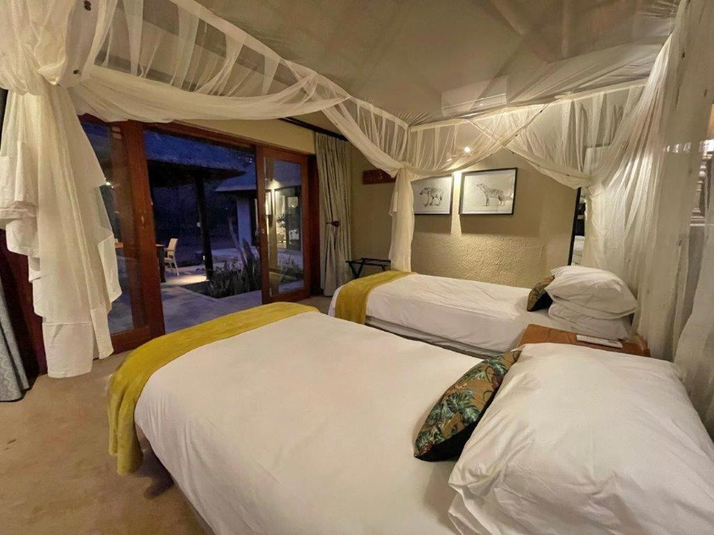 10 Raptors Lodge Hoedspruit Ngoại thất bức ảnh